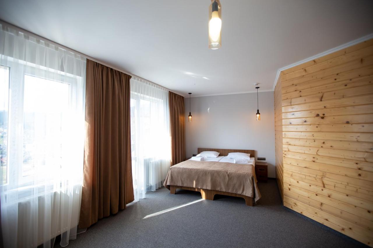 Hotel Князів Двір Bukowel Zimmer foto